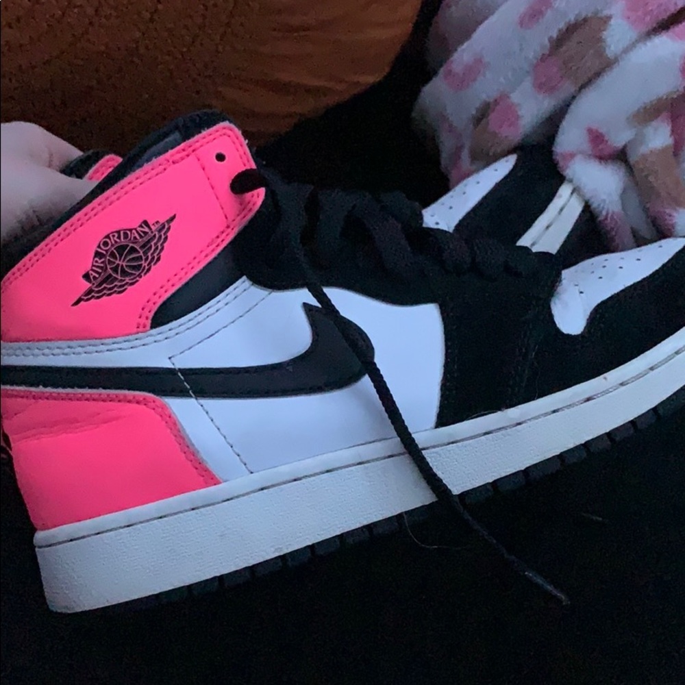 COPY - Valentine’s day Jordan 1